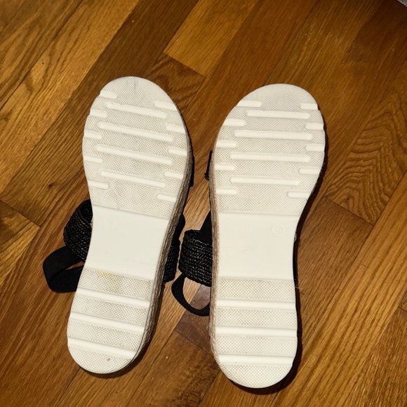 Steve Madden Jaklin Platform Sandals - Picture 4 of 4